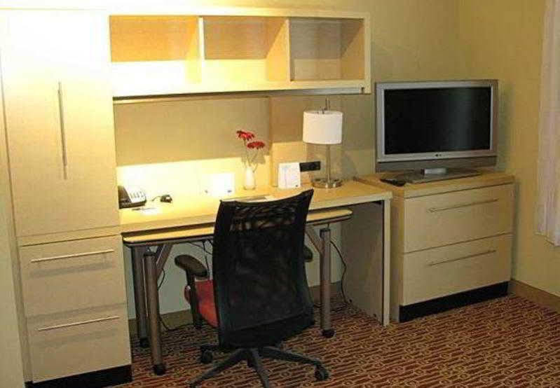 Towneplace Suites Jacksonville Butler Boulevard Εξωτερικό φωτογραφία